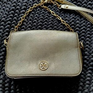 Authentic Tory Burch crossbody purse